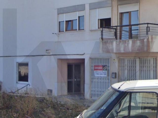 Loja com 122m2 em Belém