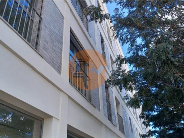 Loja com 165 M2 em edifício novo e bem localizado