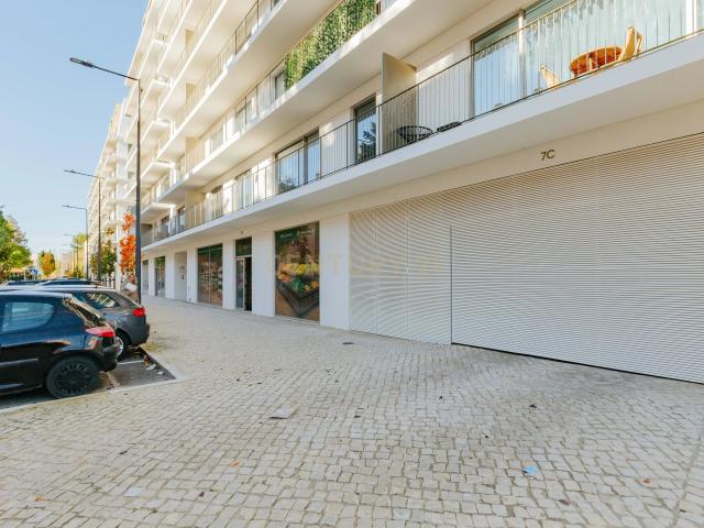 Loja com 200m2 para Areendamento | Empreendimento O´living