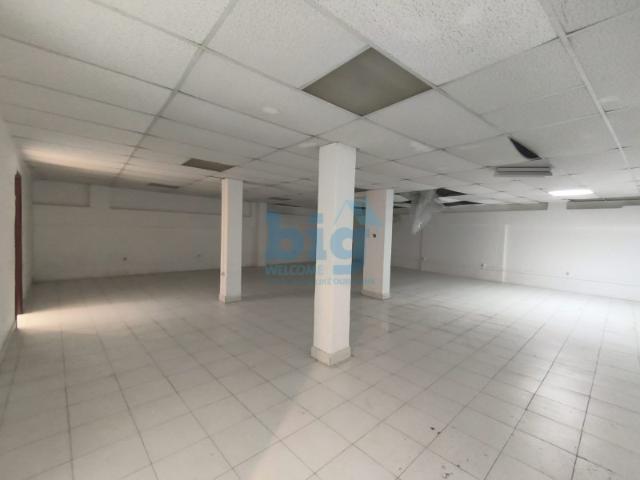 Loja com 204 m² e Excelente Acessibilidade Metro Amadora Este