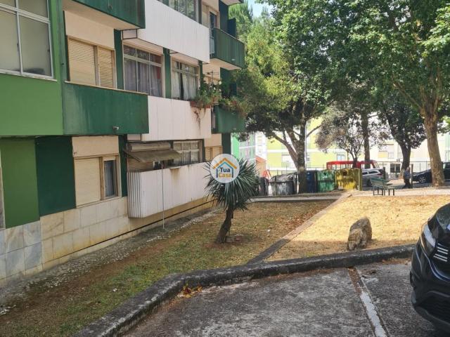 Loja com 210 m², excelente localização e acesso direto para viaturas