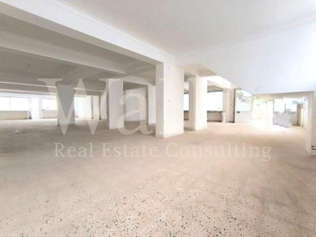 Loja com 210m2 em Agualva Cacém | Wallis Real Estate