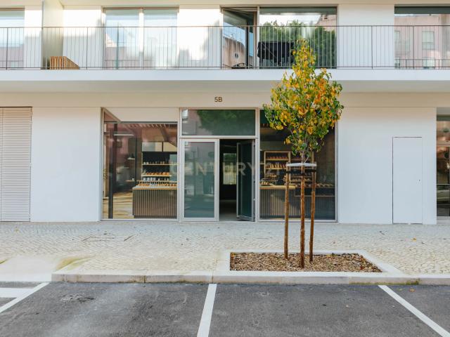 Loja com 300m2 para Arrendamento | Empreendimento O´living