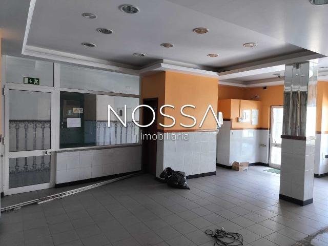 Loja com montra no centro de Tondela | 49,60 m² | Excelente oportunidade