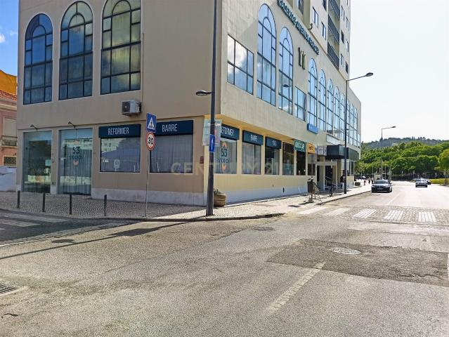 Loja com rendimento para investidores, em plena Avenida Luis. 189m² Setúbal São Julião, Nossa Senhora da Anunciada e Santa Mari