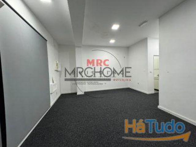 Loja Comercial Zona do tribunal Braga | 26064087598