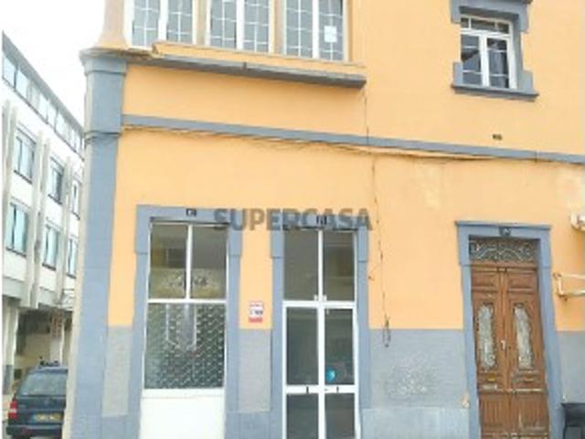 Loja Comercial com 113m²