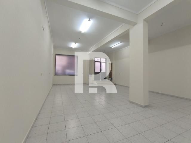Loja comercial em S. Marcos