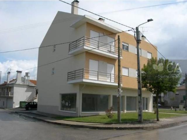 Loja Comercial Oliveira do Bairro Bustos, Troviscal e Mamarrosa