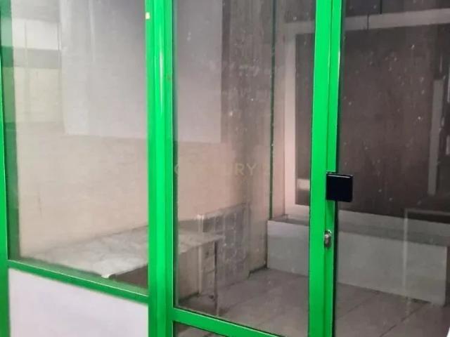 LOJA COMERCIAL OU BOX COM 17 M2