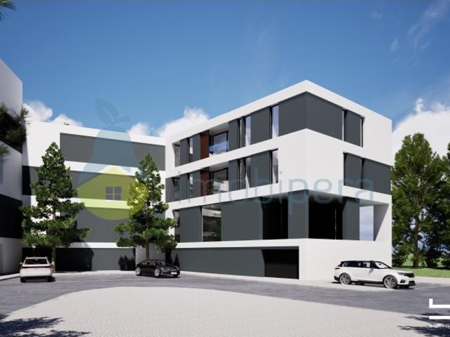 Loja Comercial Premium à Venda Urbanização Bela Vista | Lagoa/Estômbar