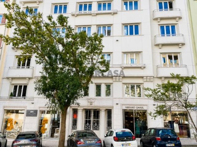 Loja Comercial Prime na Rua Castilho | Ativo de 183 m² junto à Avenida da Liberdade
