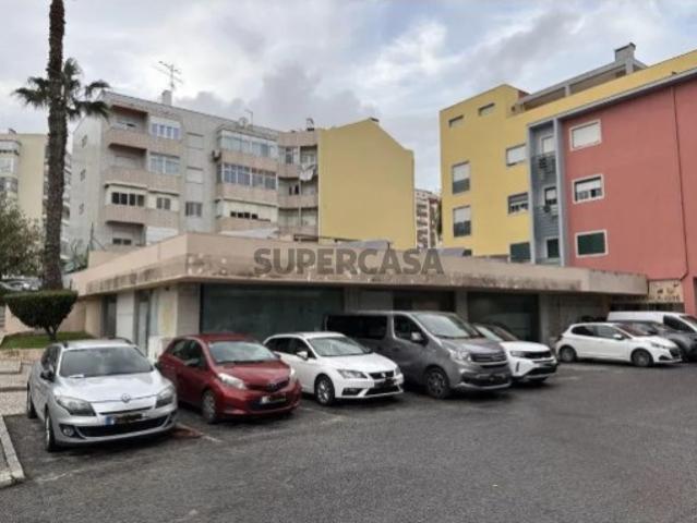 Loja Comércio Póvoa de Santo Adrião