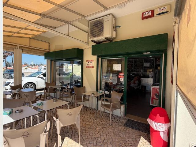 Loja Comércio, Quinta do Conde, Sesimbra