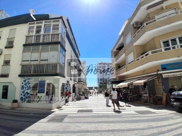 Loja, Costa de Caparica