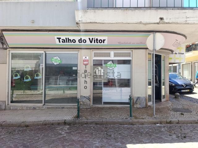 Loja, Costa de Caparica