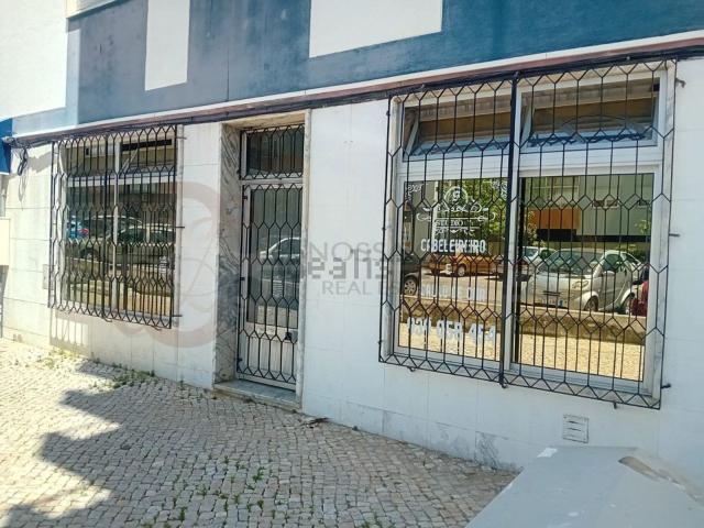 Loja, Corroios