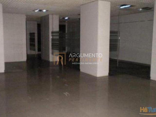 Loja de comércio para venda no centro da Maia | 26063590945