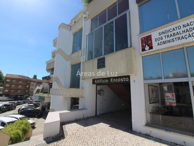 Loja Edf. Encosta Leiria
