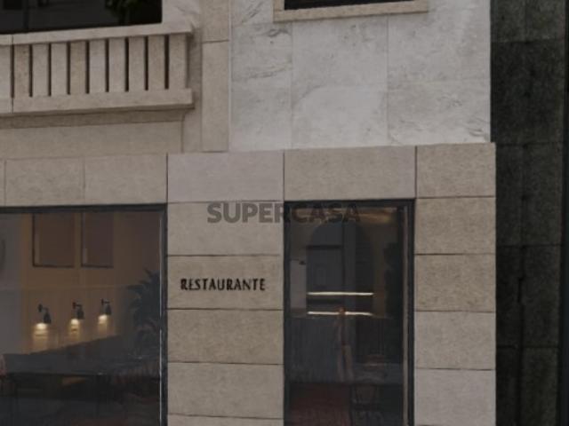 Loja em novo empreendimento, no Porto