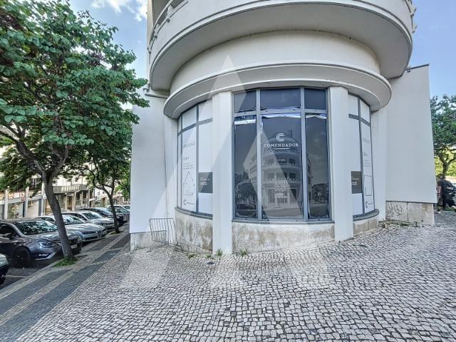 Loja em Edifício Ícone no coração da cidade de Leiria