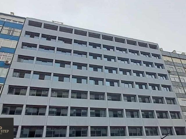 Loja em Empreendimento de luxo na Infante Santo, Lisboa