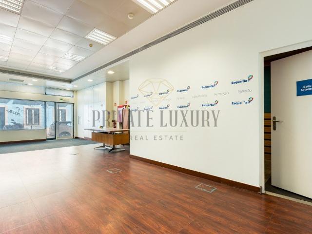 Loja em Lisboa, Santo António 515m² Santo António