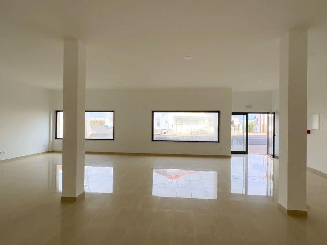 Loja Ericeira 4 Km, A Casa das Casas