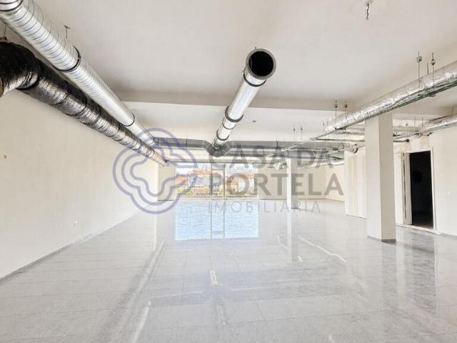 Loja/ Espaço Comercial no centro do Porto 375m² Cedofeita, Santo Ildefonso, Sé, Miragaia, São Nicolau e Vitória