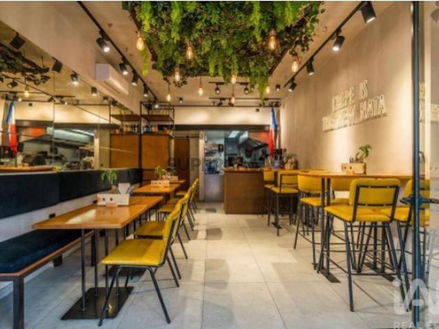 Loja / Estabelecimento Comercial em Alvalade de 43,00 m²