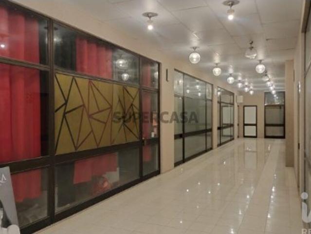Loja / Estabelecimento Comercial em Buarcos E São Julião de 41,00 m²