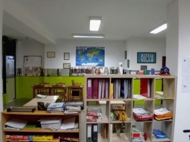 Loja / Estabelecimento Comercial em Espinho de 101,00 m²
