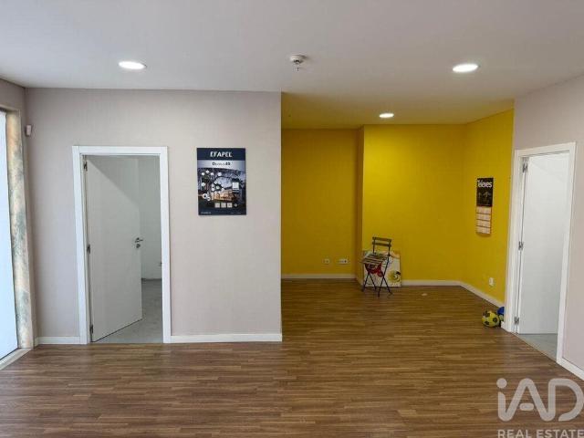 Loja / Estabelecimento Comercial em Loulé São Clemente de. 53m² Loulé São Clemente