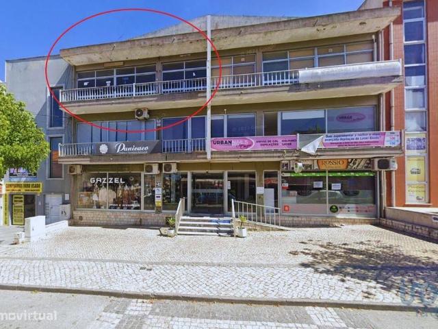 Loja / Estabelecimento Comercial em Quinta do Conde de 44,00 m2