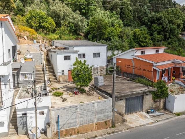 Loja, Fânzeres e São Pedro da Cova