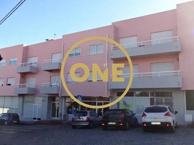 Loja inserida em galeria comercial
