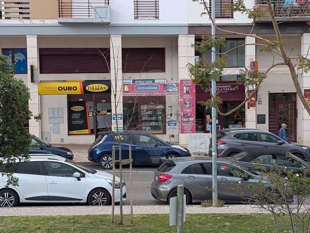 Loja, Laranjeiro e Feijó