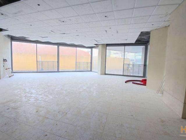 Loja para comerciço serviços. Bairro Novo. Figueira da Foz | 26083857644