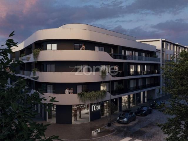 Loja para comércio/serviços Edifício Dom Nuno