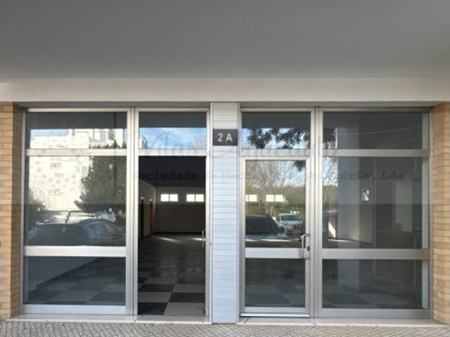 Loja para Serviços e Comércio Urbanização Vilas do Aqueduto, Elvas