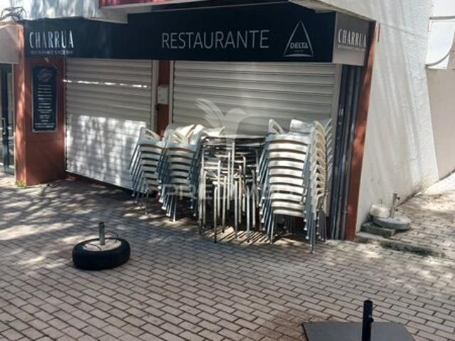Loja para venda em Alfragide, concelho de Amadora, Lisboa, Portugal