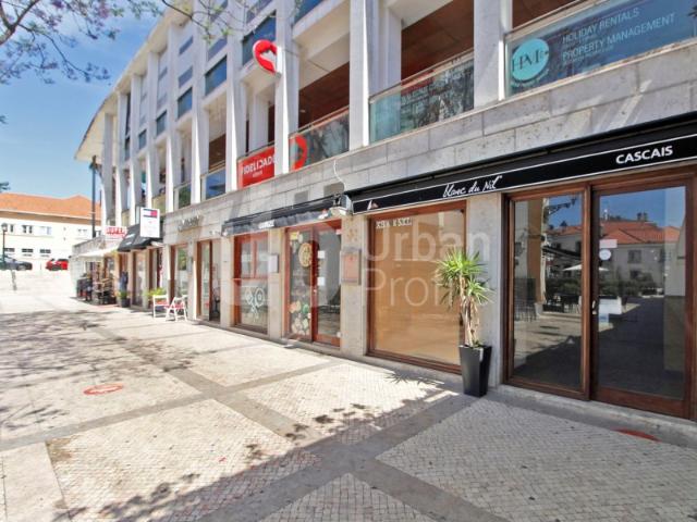 Loja para venda no centro de Cascais