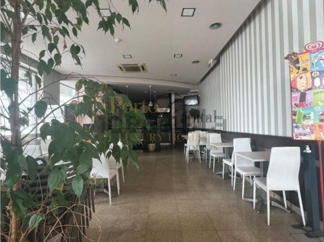 Loja, Pedrouços