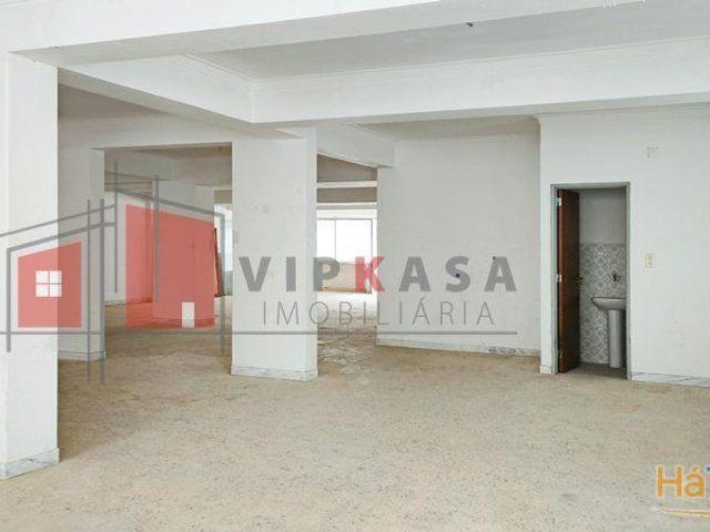 Loja, portão amplo, bons acessos | 26064034236