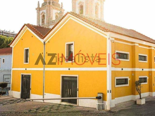 Loja, Portela Marquês de Pombal, Leiria Pousos Barreira e Cortes