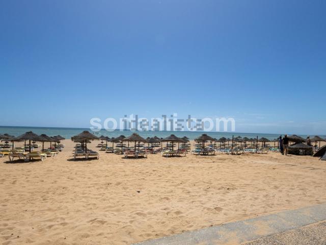 Loja, Praia de Quarteira, Quarteira