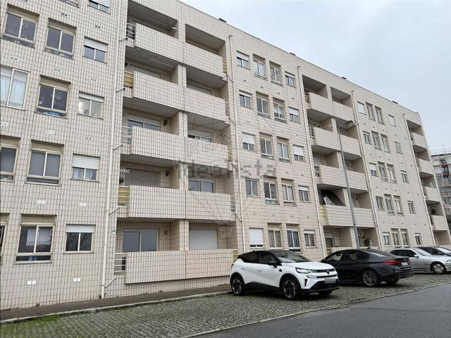 Loja, São Mamede de Infesta