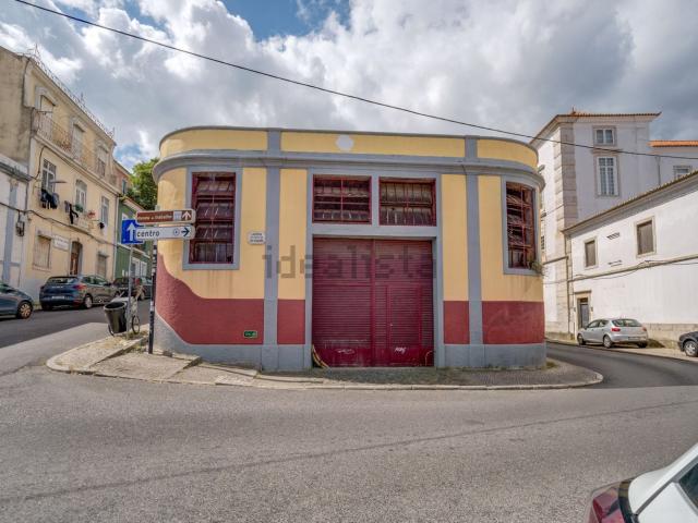 Loja, São Sebastião