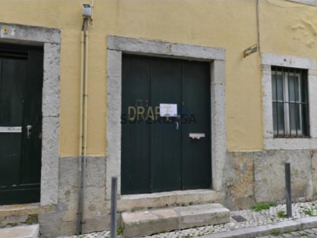 Loja T0 Venda em Misericórdia,Lisboa