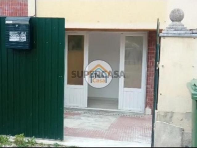 Loja transformada em T2